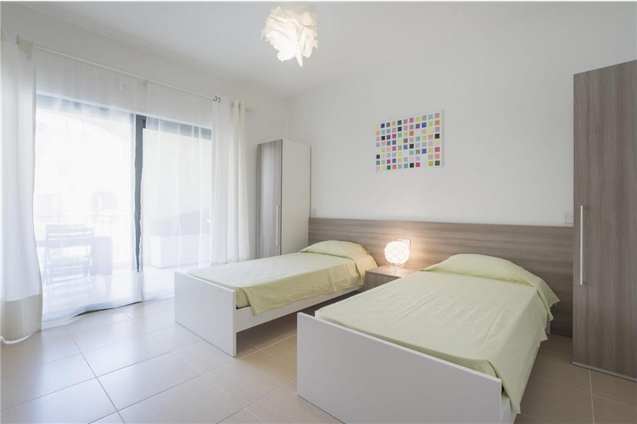 Lux Seaview & Pool-Hosted By Sweetstay Mellieha Luaran gambar