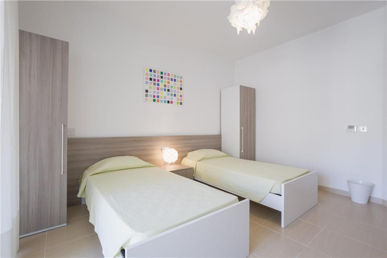 Lux Seaview & Pool-Hosted By Sweetstay Mellieha Luaran gambar